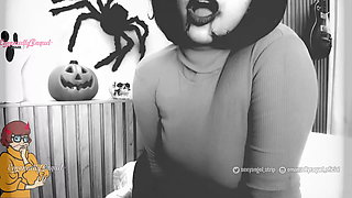 Halloween Velma Zombie Cosplay Playing the Red Light Green Light Game Anal Bu...