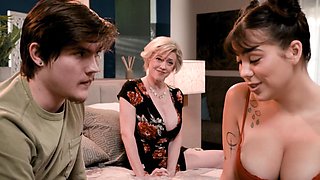 Hot blondes Dee Williams, Tyler Cruise, and Lilith Grace in a steamy threesome