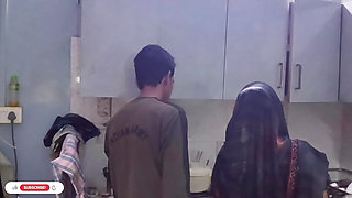 friend&#039;s milf got fucked by me by -Snapchat143