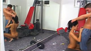 Mature Pochahantas Gets Fucked In The Gym By Big Stud