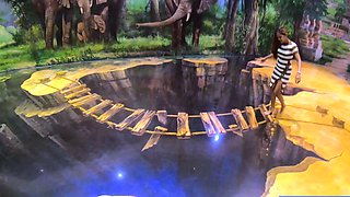 Big ass Thai GF museum visit and fuck