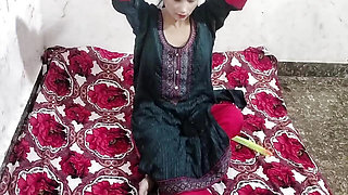 ne meri jawani dekh kar jabar dasti chudai kari