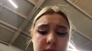 Crazy Squirting While Training in the Gym