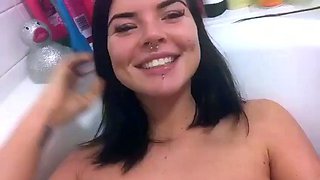 Tasha geek pregnant shaving in amateur porn shower solo