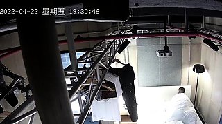 Amateurs on hidden cam
