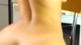 Babe Sexydea Flashing Ass on Live Webcam