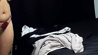 My Sexy Stepsister Makes Me Very Horny, I Give Her Delicious Oral Sex