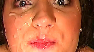 Vintage Bukkake John Thompson Clip with Hot Goo Girl