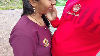 Turister Bhabhi Girl Hamari Ghar Wale Pahad Par Ghoom Aaye, Maine Usko Mere Ghar Le Gaya Aur Uski Gand Par Li - Indian Desi Bhab