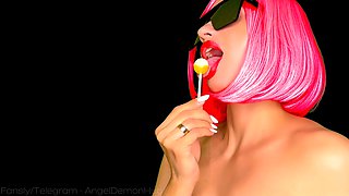 Blowjob Close-up: Lollipop Vs. Dick