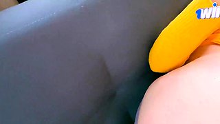 Lucky stepbro, got a blow-job from my step sis - family