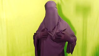 Bengali Housewife Spends Night With Office Boss And Talks Dirty