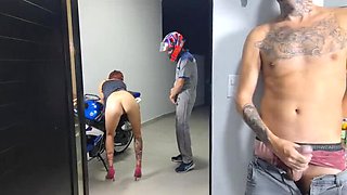 Naughty Redhead Wife Fucks Delivery Boy in 4K - Hot Cheating Cuckold Action!