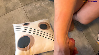 Mature Slut Diana Gives Camera Man a Good Start to the Day Pantyhose Blowjob POV