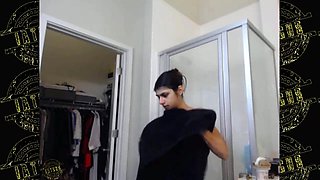 arab slut Mia Kalifa 2023 - Petite Mia - solo shower homemade