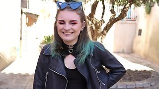 Anissa, 22, fucked by two guys at her request! - Jacquie et Michel TV