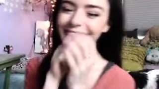 Brunette Solo Webcam Masturbation