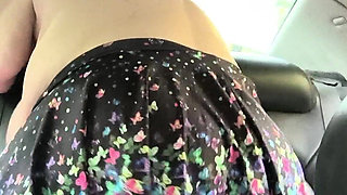 Rocking That Backseat She's a Squirting All Over That Cock Meat