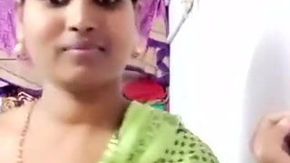 selfie aunty