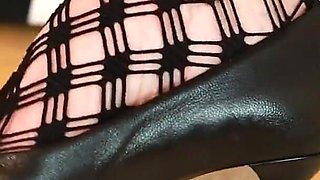 Elegant MILF in High Heels & Fishnets - Shoeplay & Tease