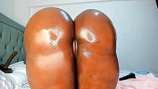 Bubbling Big Butt