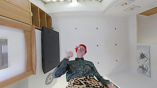 Rosa Rosebud Facesitting