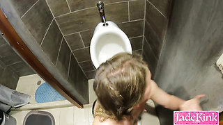 Fucking and sucking big cock in public sauna
