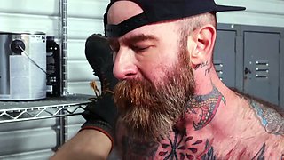 Horny Daddy Loves Armpit Sniffing