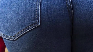 MILF In Blue Jeans Bends Over And Flashing Her Big Ass Outdoors
