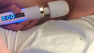 4K Solo Close up Masturbating with a Wand and Cumming Multiple Times - Richelle Rose