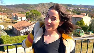 Rose, 20 years old, veterinary student in Lille! - Jacquie et Michel TV