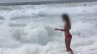 Lovely Teen At Beach - Girls Nude