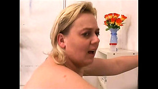 Blond Mature Family Fuck: Doggy Style Blowjob and Cum on Tits