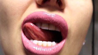 New Vip Previews for My Loyal Fans! 1 Month of Orgasm Control! Lipstick Tease!