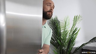 Lick My Stepmom With Ryan Keely, Danny Steele, Demi Hawks - Brazzers