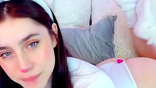 Hot brunette close up pussy masturbation on cam