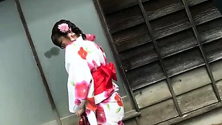 Amateur Japanese teen doll hardcore action