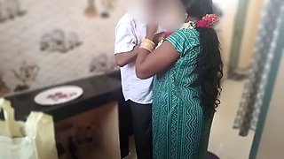 Desi step mom fucked in the kitchen,I fucked her to surprise while she is cooking..