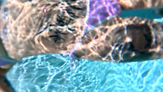 Big Tits Underwater