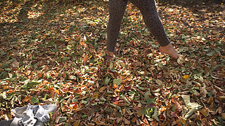 Leaves Crunching Underfoot ASMR