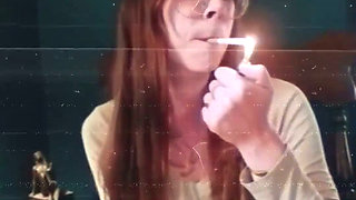 Are you ready for a silent smoking hot Domme looking natural?
