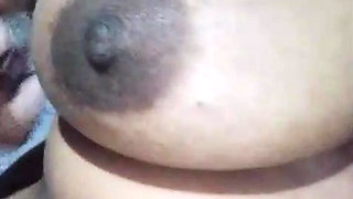 Bangladeshi Girl Show her Body and Pussy