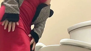 Show Sexy Ass Wear Red Dress in Toilet Room