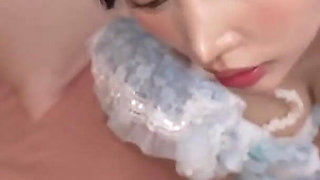 Gal Idol Gives Extreme Fan Service with a Sloppy Licking and S.a Facial Cum Shower at an off-paco Photo Session. Chapter.2