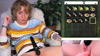 Cute Blonde Masturbates on Webcam with Toy