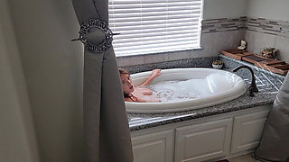 Caught Being Dirty in the Bath While Pregnant with My Hairy Pussy