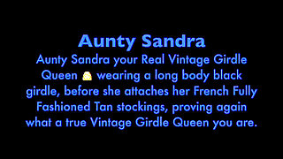 Aunty Sandra in a Long Body Girdle Vgq 60