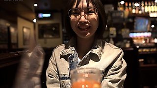 Japanese teen fingered in the clinic