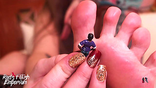 Giantess Miss Whitney Shrinks You