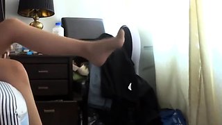 peeking at stepmother's sexy ass